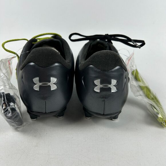 Under Armour Hydrastrike II SG Soccer Cleats Womens US 11 Black with Extra Laces - Picture 4 of 13